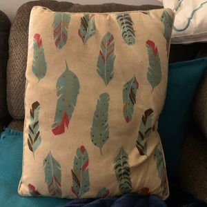 Accent pillow